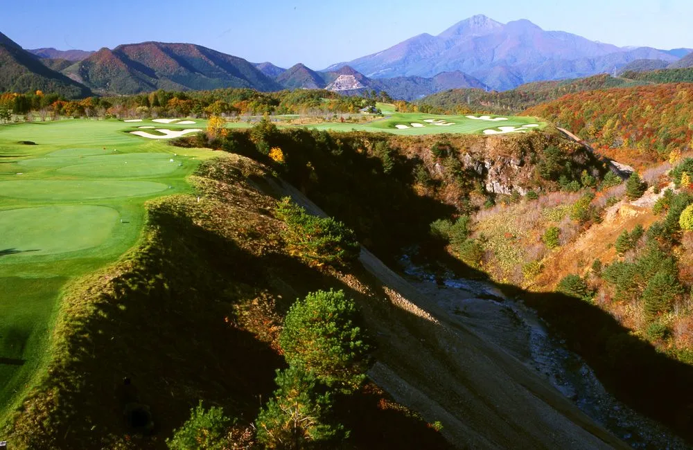 fukushima-golfcourse-bonari-01