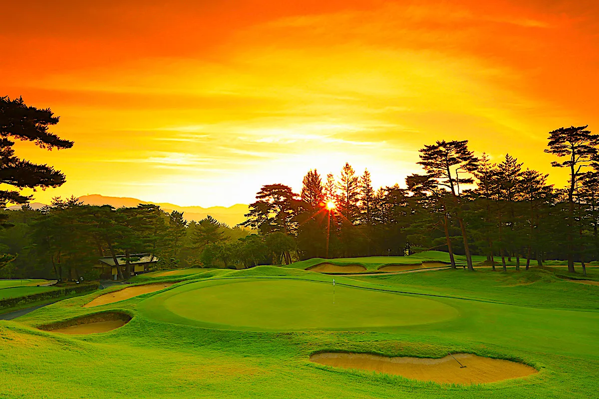 Naruo Golf Club golf course