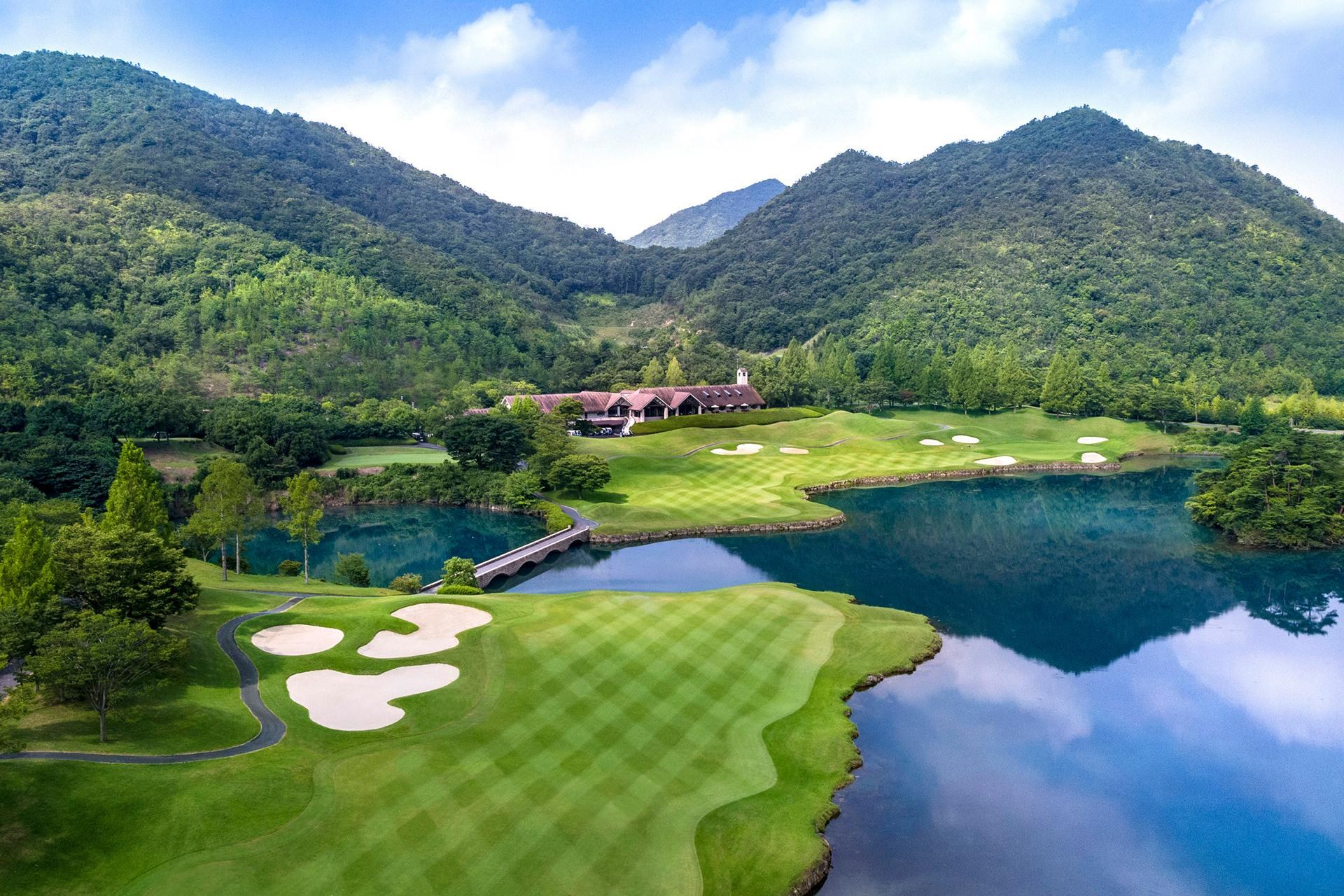 Golden Valley Golf Club in Hyogo, Japan